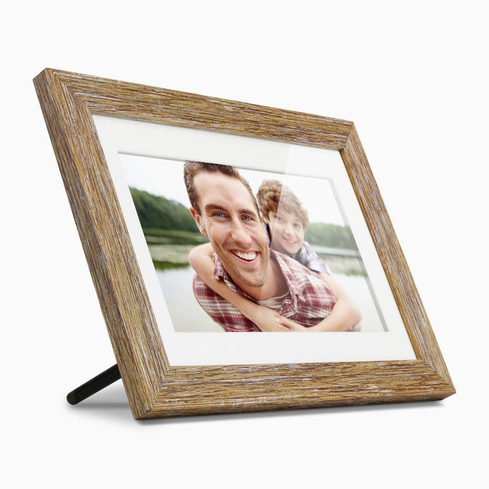 aluratek 10 digital photo frame distressed wood automatic slideshow front angle