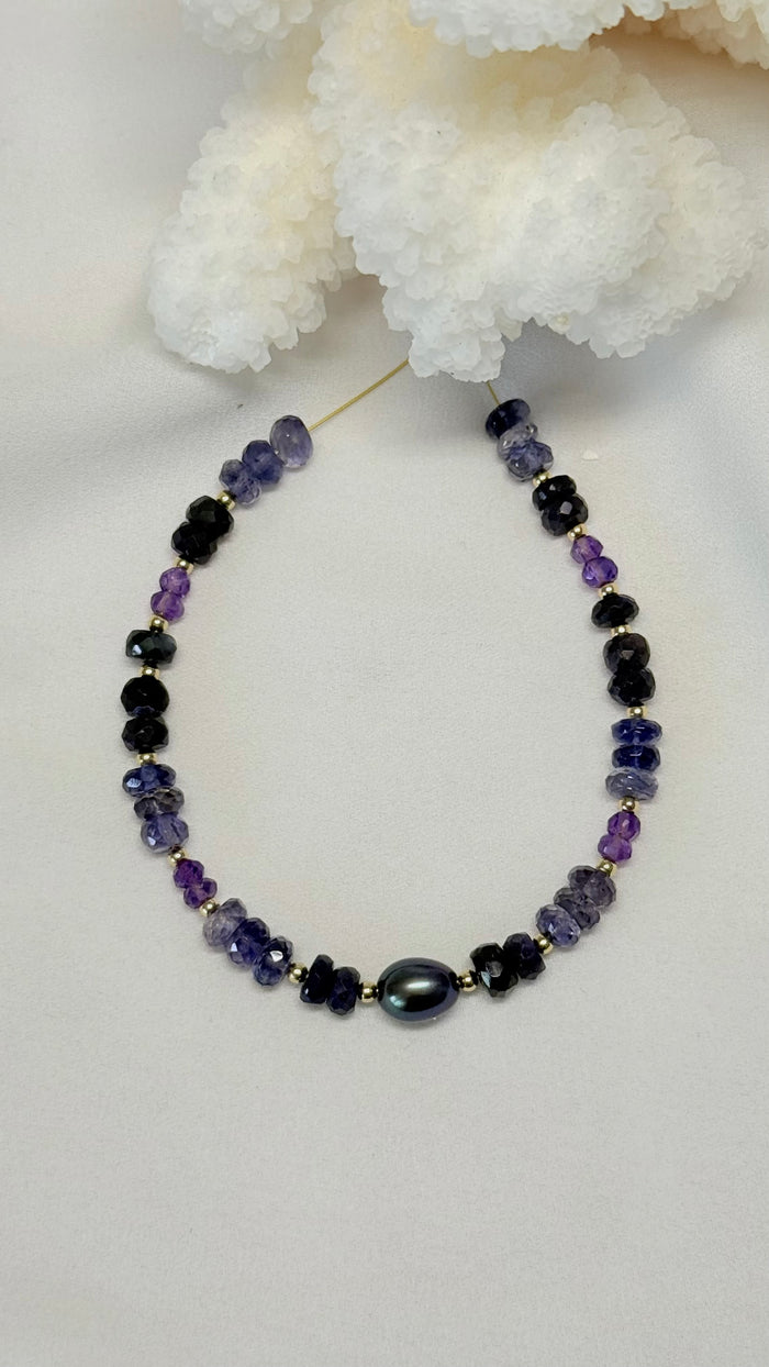ALEXA keshi bracelet - Iolite mix