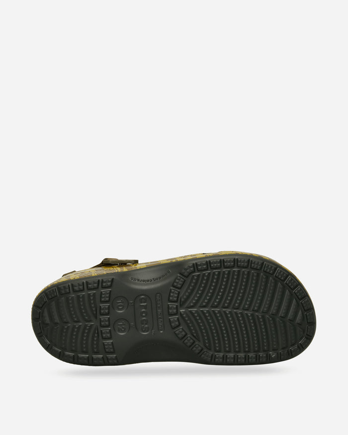 Crocs Aries Arise X Crocs Classic Clog Dark Algae Sandals and Slides Sandals and Mules CR.211060 DKAG