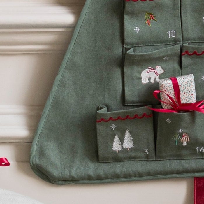 Avery Row - Fabric Advent Calendar - Christmas Tree