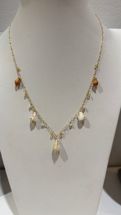 Beachcomber shell necklace