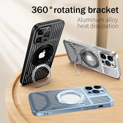 the iphone case is designed to look like a retro car
