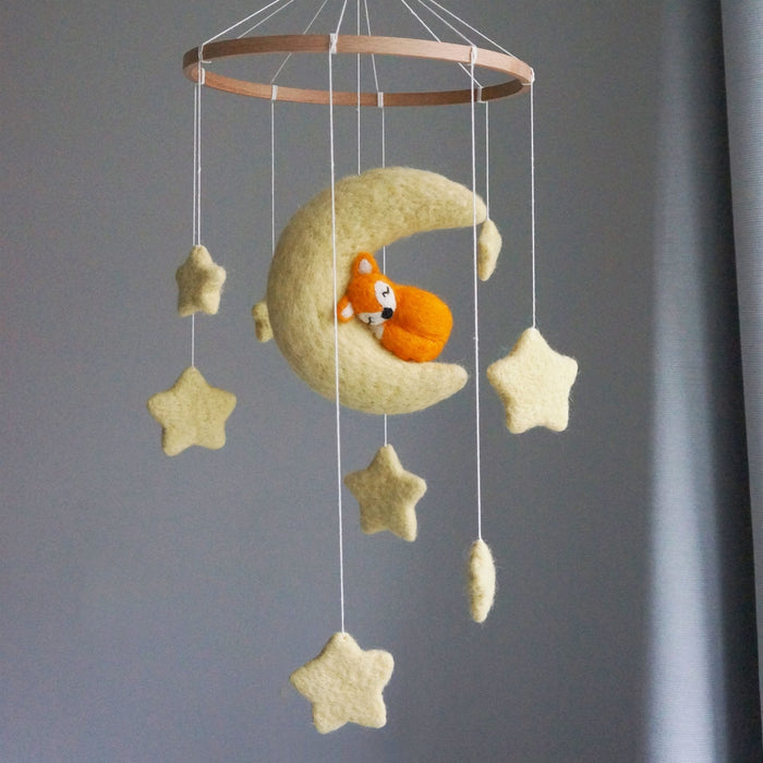 Gamcha - Baby Cot Mobile - Yellow Moon & Fox - Mabel & Fox