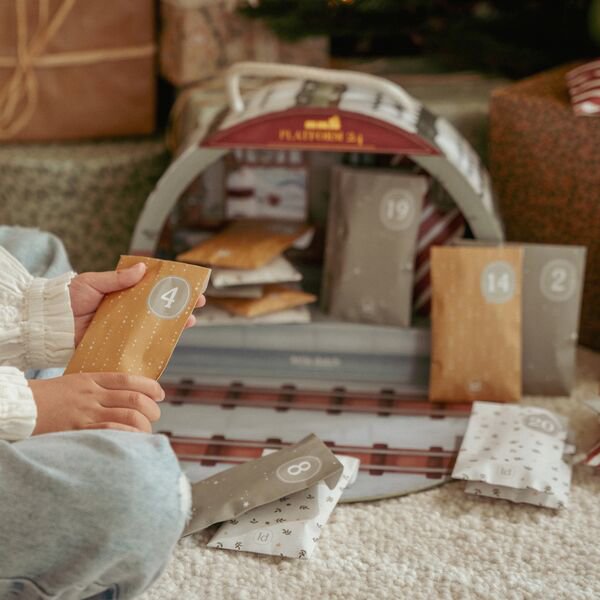 Little Dutch – Wooden Advent Calendar – Christmas Train Track
