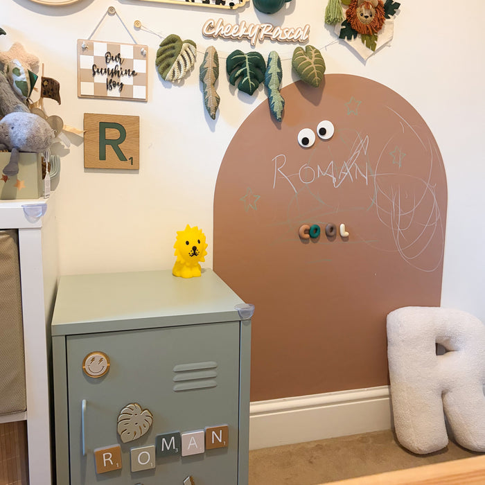Mabel & Fox - Magnetic Wall Decal - Brown