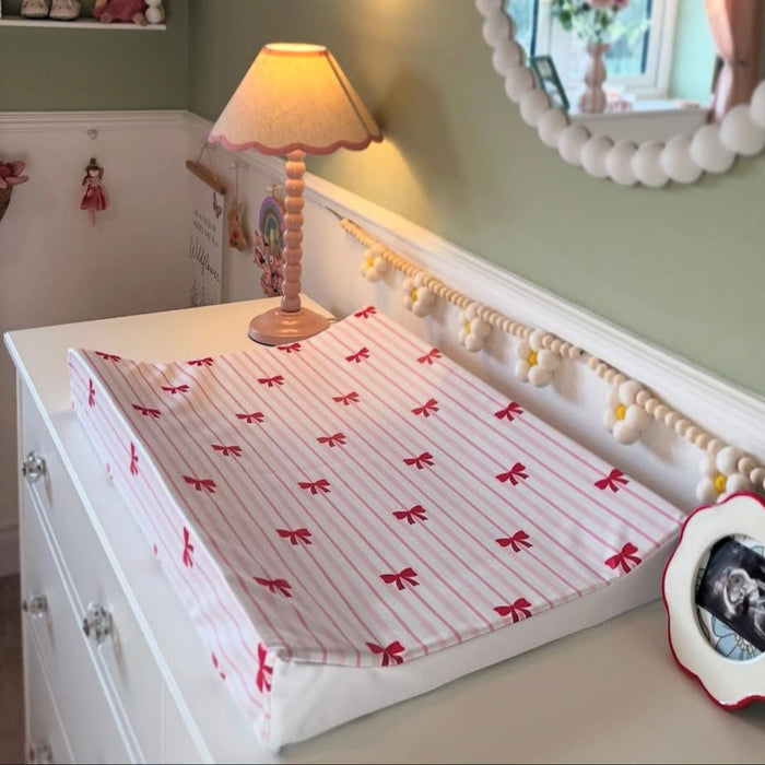 Mabel & Fox - Wedge Baby Changing Mat - Bow Cute - Mabel & Fox