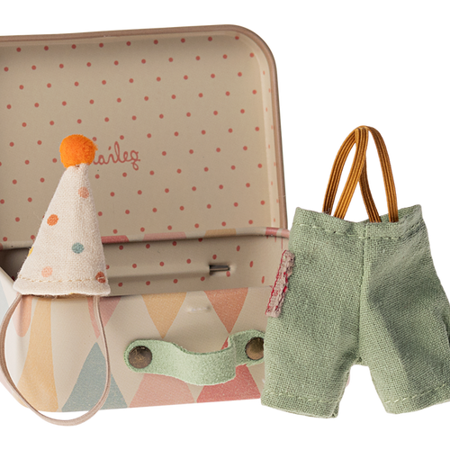 Maileg – Clown Clothes in Suitcase for Little Brother Mouse