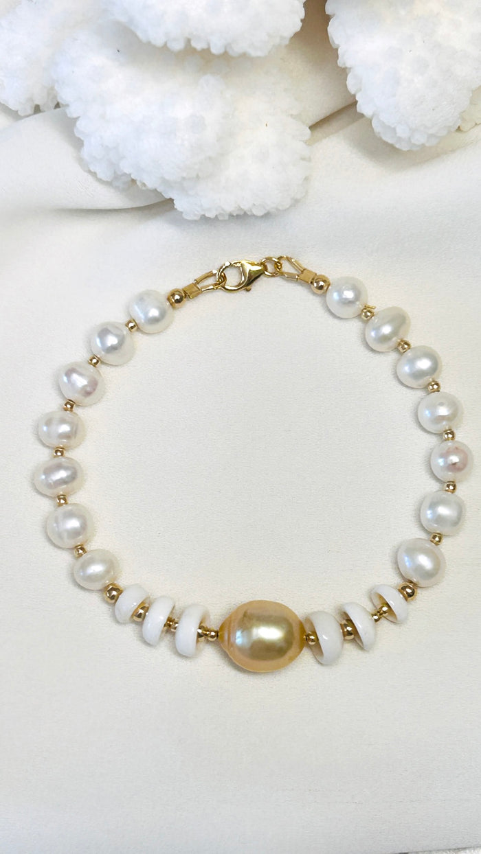Makapu’u bracelet