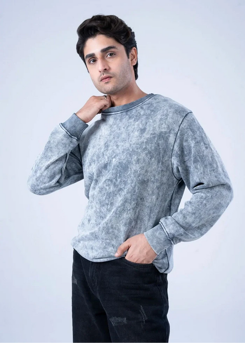 Men's grey winter terry sweatshirt, crew neck; ribbed cuffs, relaxed fit.