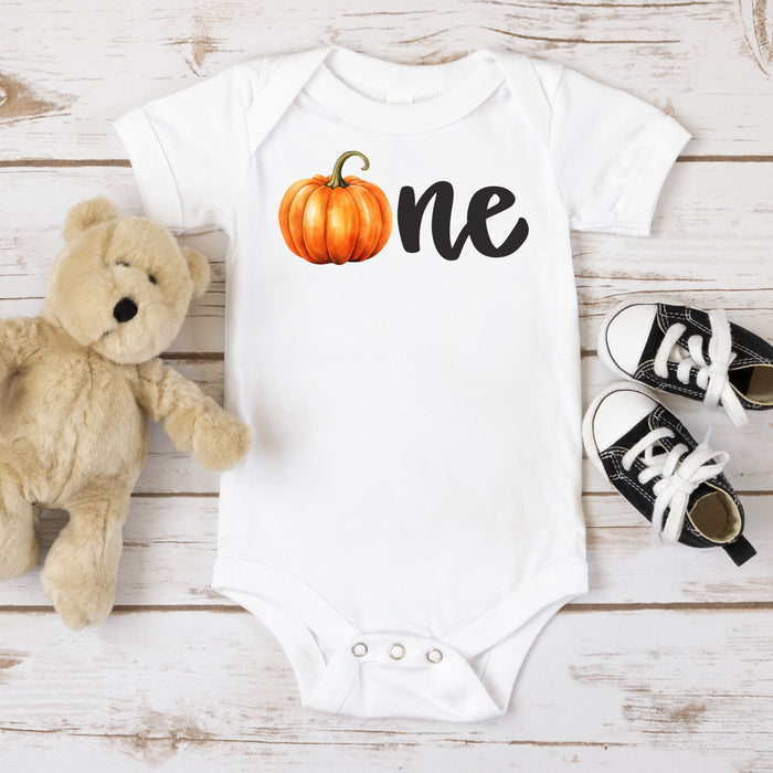 "One Pumpkin" Personalized 1st Birthday Outfit T-shirt/Bodysuit