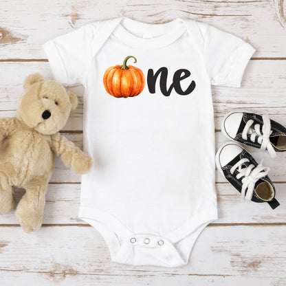 "One Pumpkin" Personalized 1st Birthday Outfit T-shirt/Bodysuit