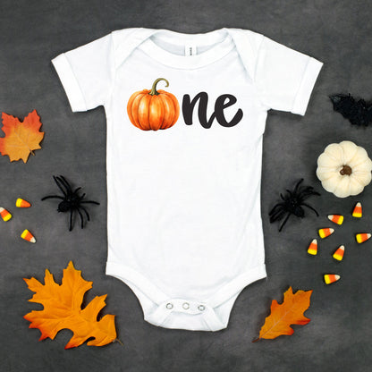 "One Pumpkin" Personalized 1st Birthday Outfit T-shirt/Bodysuit