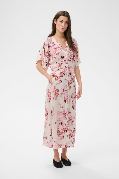 Model wearing Part Two 30310465 AlajaPW Pink Shadow Flower Print Dress by part two, shop part two at Dotique in soft floral design