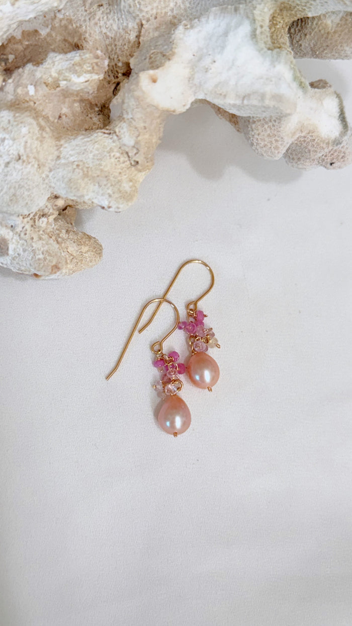 Petite Trellis drop earrings