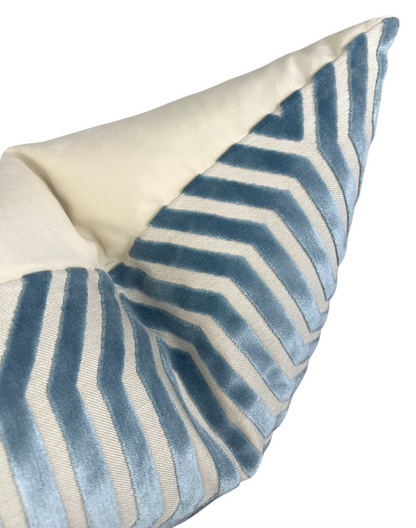 Ready to Ship, 22x22, Vanderbilt Velvet Pillow Cover in Marine Blue