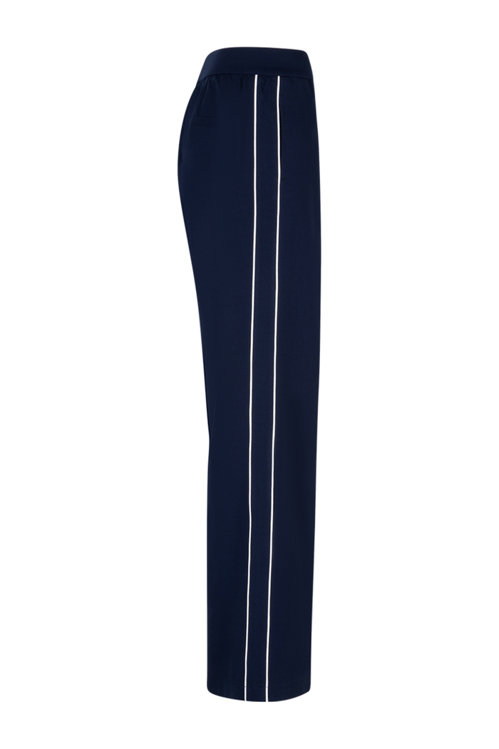 Wide-leg ponte trousers by Red Button in dark blue. High-rise, comfortable and easy to dress up or down. Shop now at Dotique.