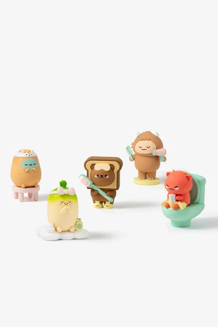 Smoko Friends Bathroom Blind Box Figure