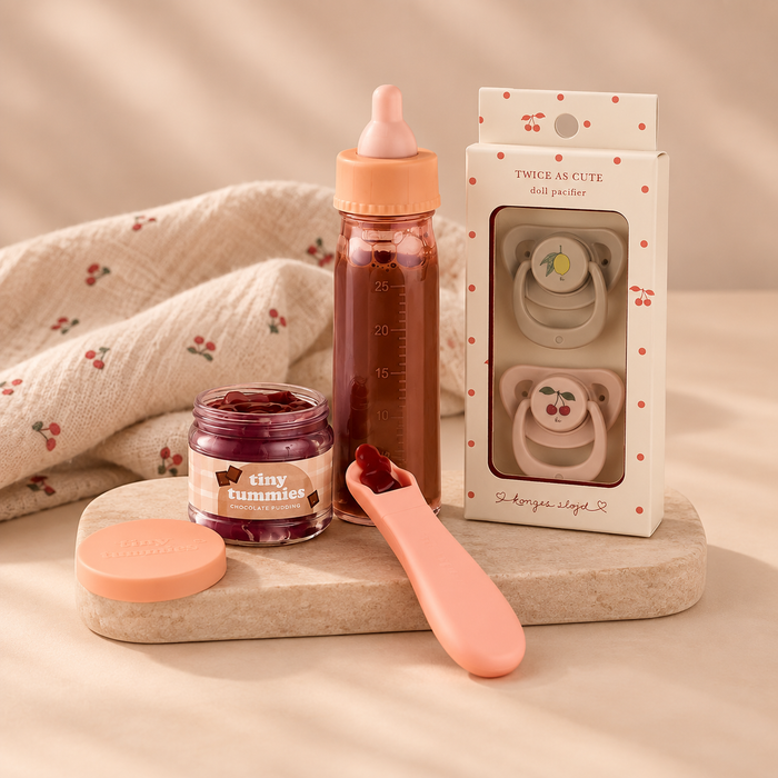 Tiny Harlow & Konges Sløjd Doll Feeding & Care Bundle