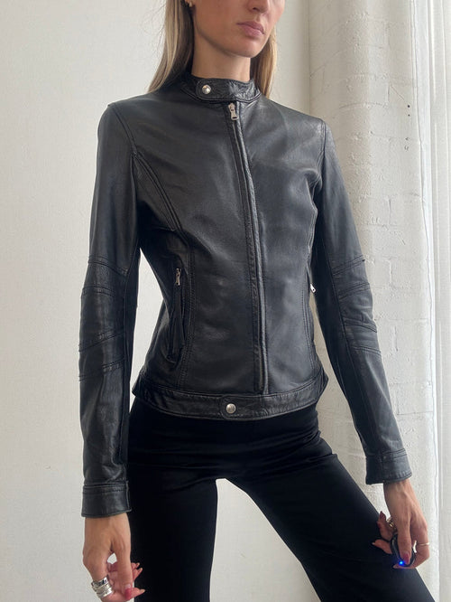 Vintage Y2K Black Leather Fitted Biker Jacket - Size S